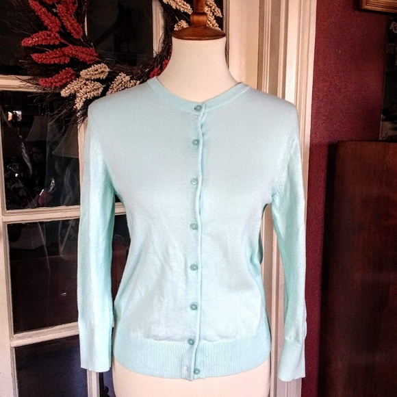 GAP Sweaters - Baby Blue Cardigan 3/4 Sleeve EUC